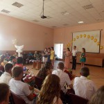 Торжественное вручение аттестатов обучающимся, окончившим 9 класс