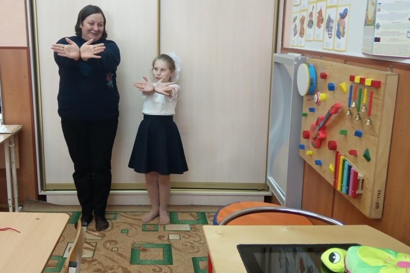 Вы сейчас просматриваете Занимательная логоритмика