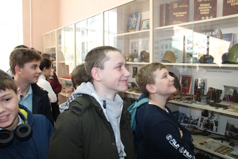 Экскурсия в школьный музей