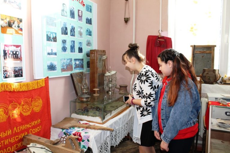 Подробнее о статье Экскурсия в школьный музей