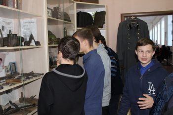 Подробнее о статье Экскурсия в школьный музей «Исток»