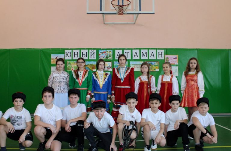 Подробнее о статье Веселые старты «Юный атаман»