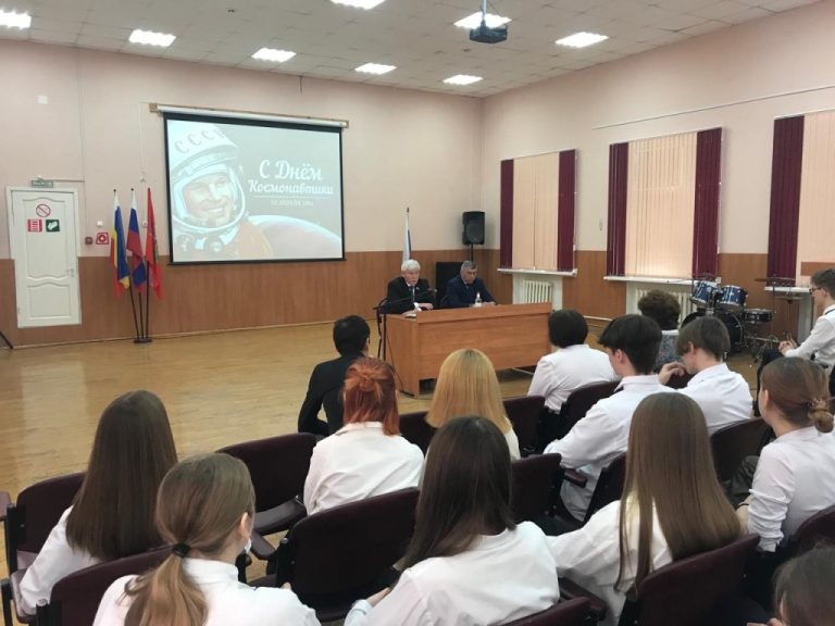 Подробнее о статье Встреча с В.Н. Василенко