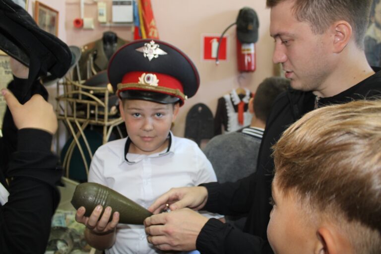 Подробнее о статье Экскурсия в школьный музей